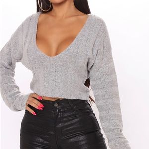 Cropped sweater size large